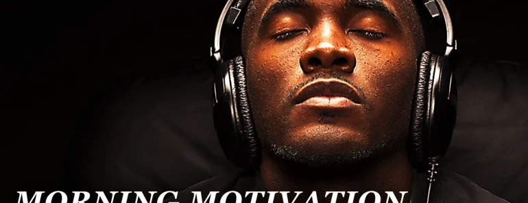 Starting Your Day with a Powerful Mindset: How to Boost Productivity and Happiness